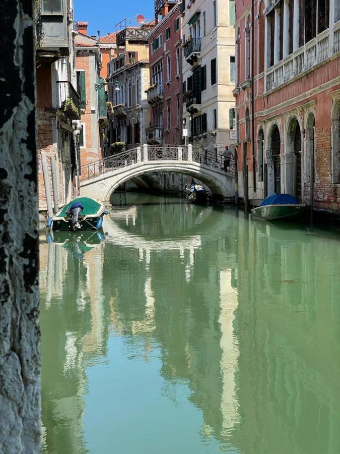 San Marco Apartment With Canal View Venetië Buitenkant foto